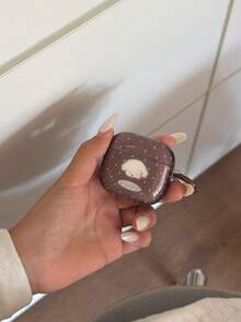 Casing Pelindung Maillard Coffee Brown Polka Dot Puppy Pods 5, Kompatibel dengan Apple Pro 3 Earbuds, Generasi ke-2 Bluetooth Nirkabel, Generasi ke-3, Generasi ke-2, Pod Pro Generasi ke-4, dan Generasi ke-5. - Coklat - View 11