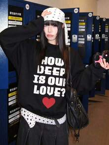 Slogan Niche SEBERAPA DALAM CINTA KITA? Sweatshirt Motif Hati Wanita, Potongan Longgar, Ramping, Leher Bulat, Lengan Panjang, Musim Gugur/Dingin - Hitam - View 8