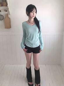 Waist-Cinching Slim Fit V-Neck Korean Style Lazy Slimming Long Sleeve Base Layer T-Shirt - Mint Blue - View 4