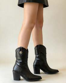 Women Ankle Boots & Booties - Black - View 3