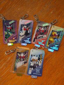 Kamen Rider Sliding Holographic Acrylic Keychain - Character Pendant With Carabiner, Bag Accessory, Ideal Gift For Birthday Or Anniversary - Multicolor - View 2