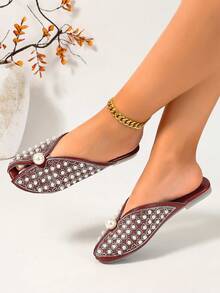 Women's Peep-Toe Flat Slides Spring New Fashion Outdoor Wear Rhinestone Closed Toe Slippers Slouchy Mule Shoes Internet Celebrity Closed Toe Slippers Women's Shoes Outdoor Wear Spring Summer New Fashion Pointed Toe Chunky Heel Mule Shoes Rhinestone - Burgundy - View 6