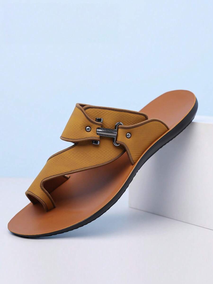 Men's Summer New Fashion Casual Beach Shoes Solid Color Buckle Sandals Flip-Flops Breathable Versatile Sandals