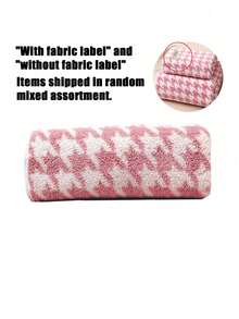 1pc/2pcs Houndstooth Towel Set, Soft And Fluffy Touch, Quick-Drying And Absorbent, Lint-Free. Classic Houndstooth Geometric Print, Simple And Versatile, Sturdy And Durable Edging, Suitable For Home, Hotel Daily Bathing Use, Bathroom Decor Item, Meets Daily Face Washing And Bathing Needs. - Pink - View 11