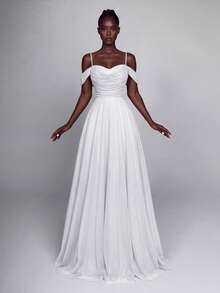 Elegant Spaghetti Strap Party Dress, Ruched Bust Design, Criss-Cross Back Straps, Flowing Floor-Length Hem, Suitable For Weddings, Evening Parties And Night Occasions - White - View 5