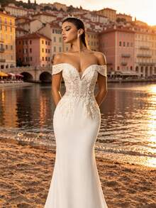 HEARBOBO Luxury White Wedding Dress, Cold Shoulder Neckline, Exquisite Applique, Sparkling Contrast Sequin Details, Long Bridal Gown - White - View 7