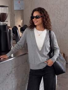 Commuter Style Deep V-Neck 2 In 1 Knit Sweater, Light Gray & White Contrast Collar Loose Long Sleeve Thin Top - Grey - View 4