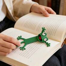 1pc Funny 3D Frog Bookmark, Cute Cartoon Frog Page Clip, Soft Silicone Reading Marker, Creative Novel Book Accessory, Suitable For Students Children Adults, Japanese Style Cute Desk Decor, Lazy Frog Page Clip, Applicable For Books Diaries Planners Notebooks - Multicolor - View 9