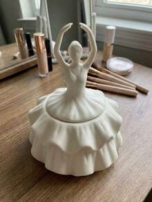 1pc Women's Dust-Proof Storage Box With Lid, 3D Ballerina Design, Solid ...