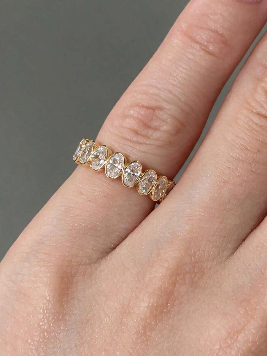 1pc 14K Gold Plated Copper Oval Pave Diamond Ring, European And American INS Style Luxury Versatile Band Ring, Niche Design High-End Jewelry For Women