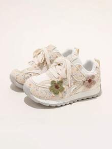 女童魔鬼氈穿脫式休閒運動鞋，花卉拼接鞋面搭配3D花朵裝飾，輕量防滑兒童鞋 - 米色 - 查看 3