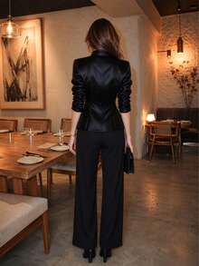 Jaket Pendek Hitam Wanita, Desain Kerah Tegak, Detail Kancing, Jaket Gaya Cina Terbaru. Pilihan Sempurna untuk Menciptakan Tampilan Musim Gugur yang Elegan. - Hitam - View 7