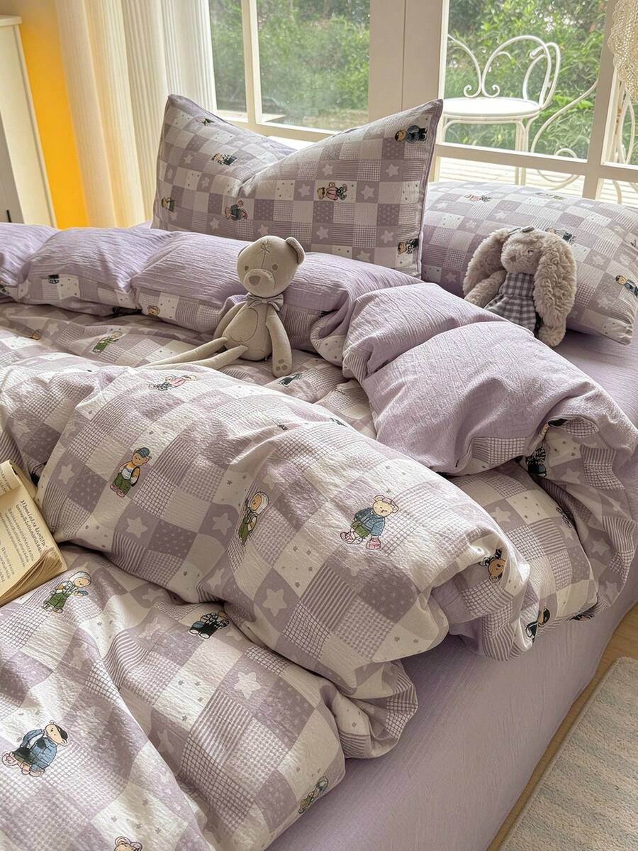 4PCS Purple-Grey Plaid Bear Duvet Cover Set, Polyester, Includes 1 Duvet Cover, 1 Bed Sheet, 2 Pillowcases, Without Duvet Insert And Pillow Insert, Pillowcase Pattern Randomly Cropped