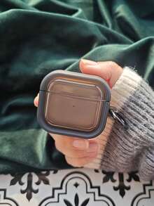 1 Minimalist Case With No Patterns, Featuring A And Design. It Has A Three-Dimensional Frame Shape With A Loop Clasp And Is Compatible With Airpods 5/4/Pro/Pro2/Pro3 Earphone Cases - Multicolor - View 10