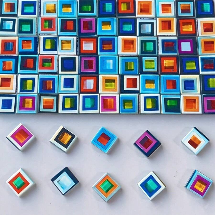 100/200g Square Glass Mosaic Tiles, Vibrant Colors With Strong Layered Effect, Multi-Color And Multi-Pattern Mixed Random Shipment DIY Handmade Collage Material, Suitable For Creating Art Decorative Paintings, Wall Murals, Garden Landscaping, Door Frame Edging Beautification, Inlaid Resin Jewelry, Easily Create High-End Handmade Artworks