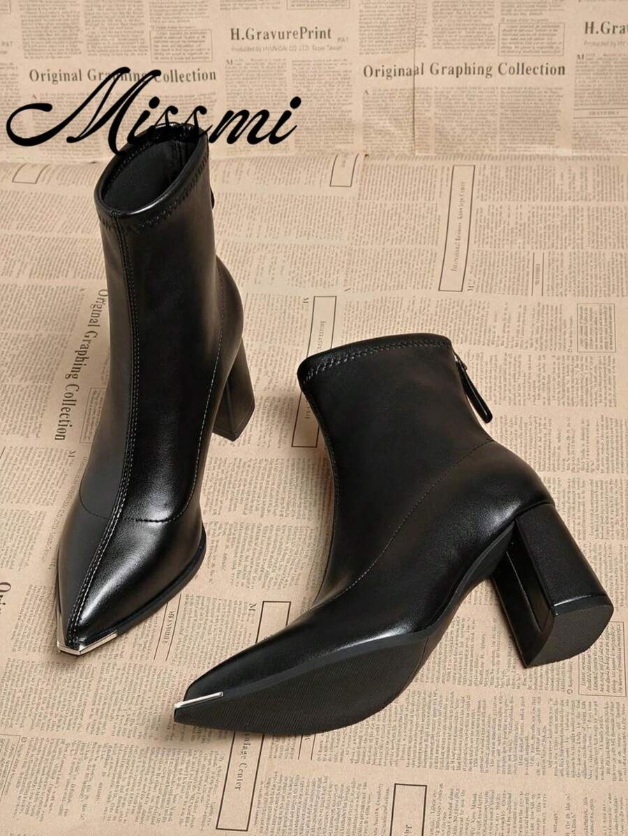 Pointed Toe Belt Buckle Fashion Ankle Boots Women 2024 Spring/Autumn New Thick Heel Elegant High-End Style 41-43 Plus Size 40 High Heel Shoes - Black - View 1