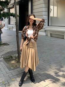 Autumn/Winter New Suede-Texture Asymmetrical Pleated High-Waist Skirt For Women - Khaki - View 4