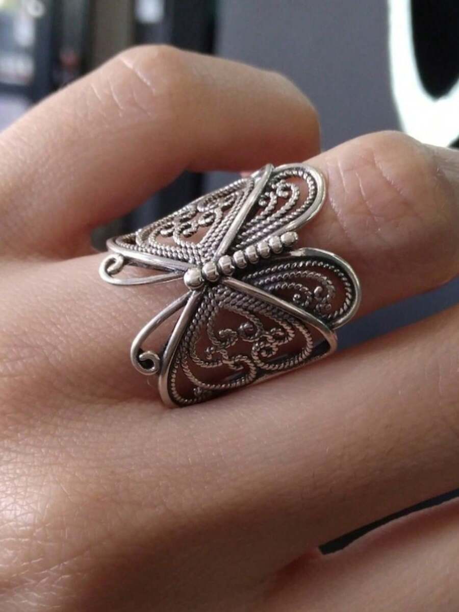1 Pc Vintage Silver Tone Twisted Wire Filigree Butterfly Hollow Wide Ring, Handmade Openwork Scroll Bohemian Statement Ring For Women, No Box. - Silver - View 1