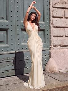 Romantic Sleeveless Halter Neck Mesh Fabric Maxi Dress With Draping And Pleated Details, Suitable For Special Occasions - Light Yellow - View 4