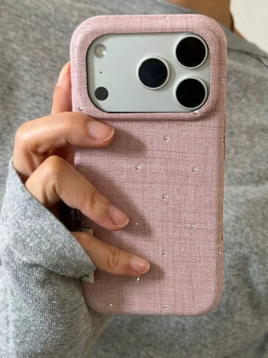 بطانية هاتف من الدنيم الوردي الناعم مع أحجار الراين بأسلوب كوري Ins للخريف/الشتاء متوافق مع iPhone 18 Pro Max و Apple 17 و 17 Pro و 15 و 16 Pro Max، بطانية واقي مضاد للسقوط للنساء - وردي - مشاهدة 1