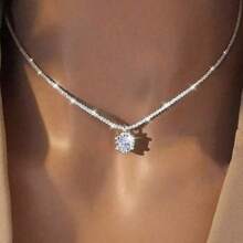 1pc Sparkling Starry Chain Oval Rhinestone Pendant Necklace, Elegant Women's Collarbone Necklace, Wedding Party Jewelry Gift - Silver - View 4