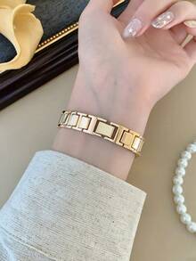 1件女款金色調手錶，方形紅色錶盤配羅馬數字刻度，經典商務風時尚腕錶，適合日常佩戴 - 金色 - 查看 5