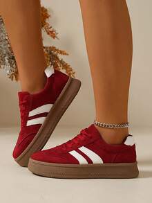 Women's Thick Sole Platform Lace-Up Low-Top Sneakers, Retro Style Casual Everyday Commute Versatile Shoes - Red - View 4