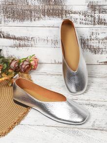 2026 Spring/Summer New Breathable Women's Flat Shoes Beach Elegant Fashion Vacation Neutral - Silver - View 6