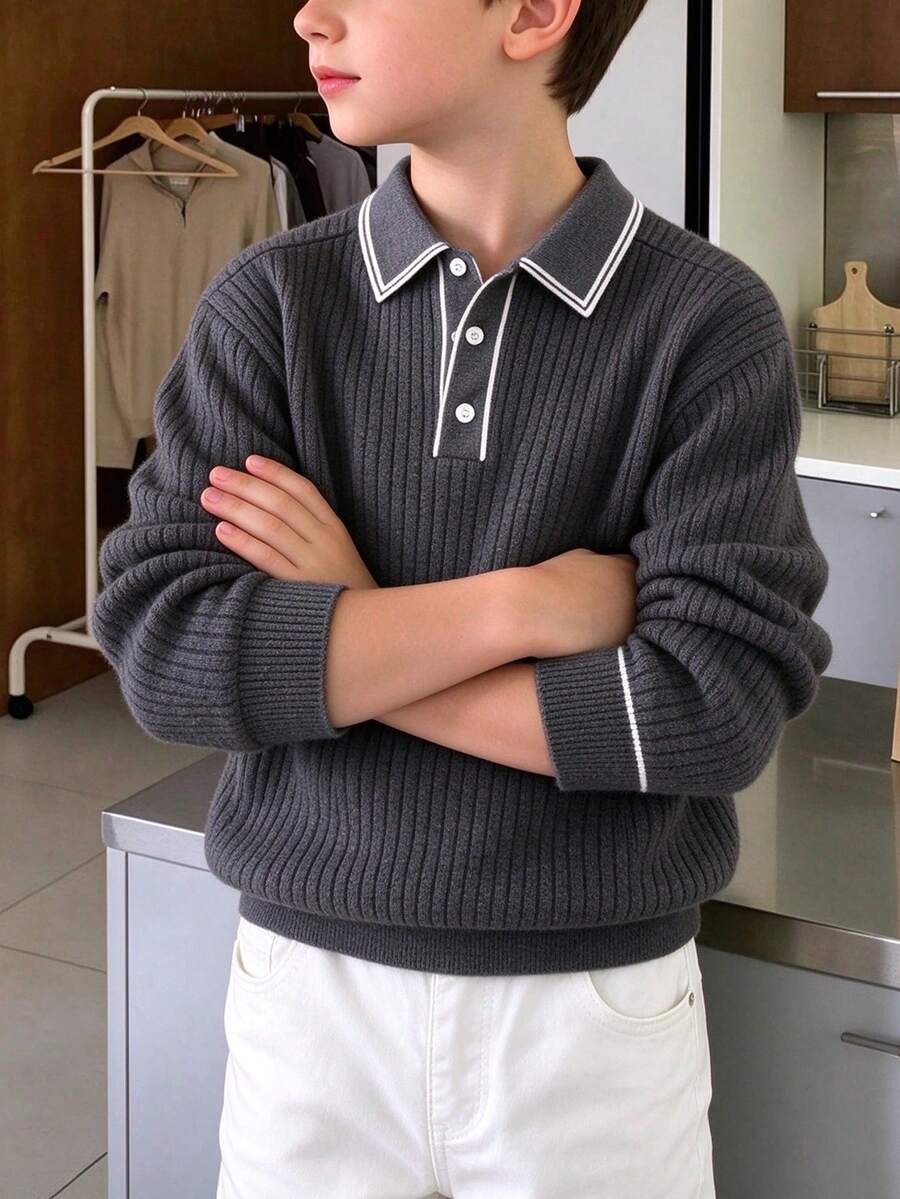 男童針織 Polo 衫,白色對比飾邊長袖羅紋針織套頭衫,學院風休閒上衣 - 深灰色 - 查看 1