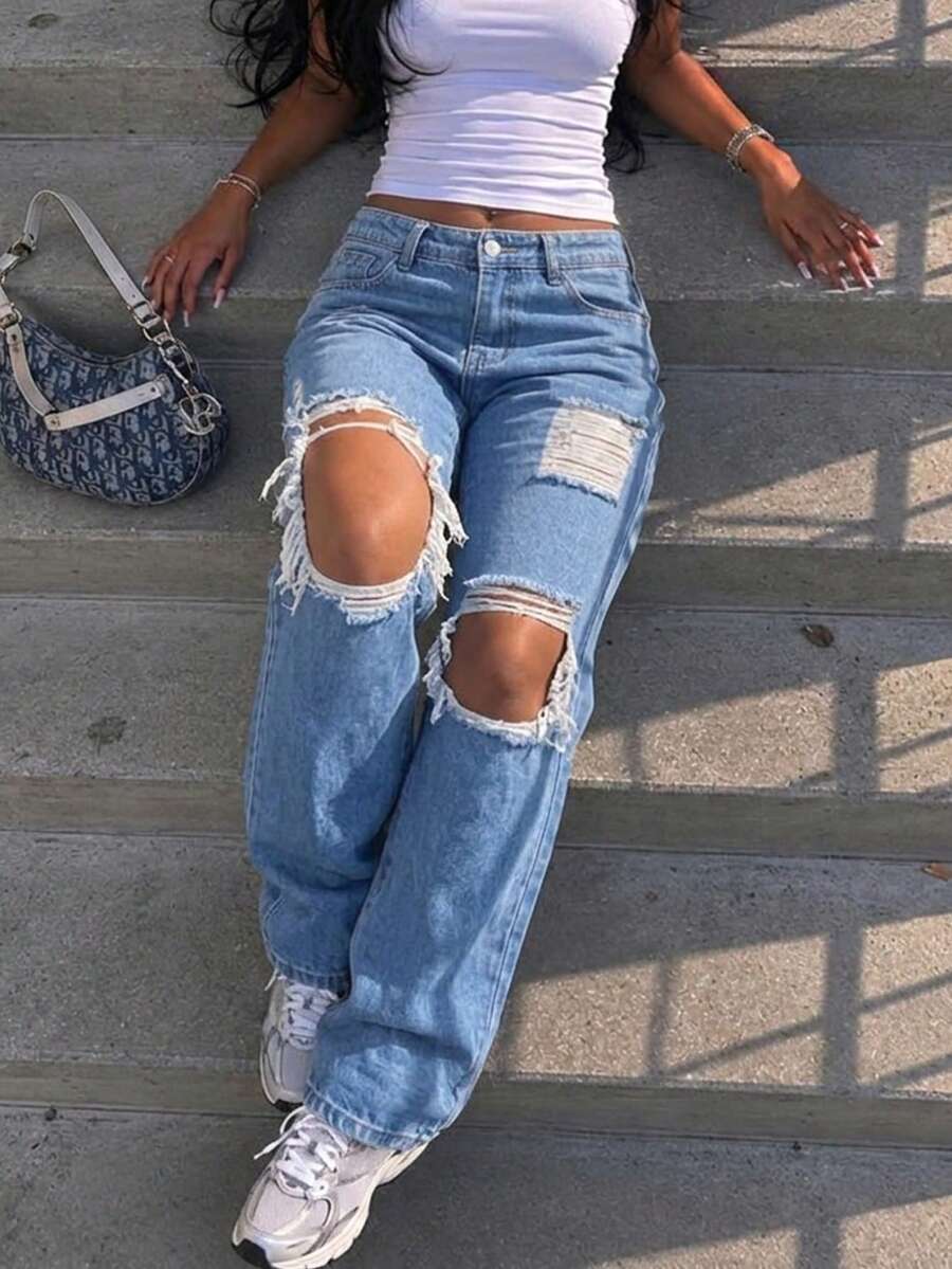 Women's Vintage Loose Boyfriend Straight Leg Denim Jeans - Light Wash - View 1