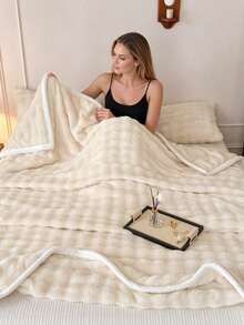 1pc Thick Faux Rabbit Fur Bubble Blanket, Warm Soft Comfortable Blanket For Home Decor, Suitable For Bed, Sofa, Office, Room Decoration, Dorm, Machine Washable - Creamy White - View 11