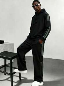 Autumn/Winter Men's Hooded Pullover Sweatshirt Casual Commute Travel Workout Striped Long Pants 2 Pieces Set - Black - View 2