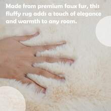 1pc Large Size Faux Rabbit Fur Curved Flower Shaped Area Rug For Bedroom And Living Room, Soft Smooth Delicate Plush Carpet, Machine Washable No Fading - Apricot - View 10