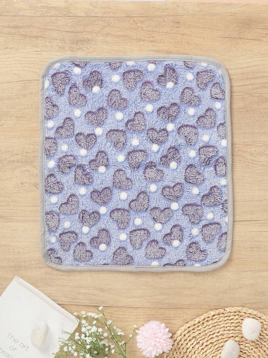 1pc Polyester Blue Hamster Accessory Small Blanket, Purple Heart Pattern, Thin Pet Blanket, Soft And Comfortable, Suitable For Hamsters All Seasons