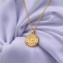 1pc Vintage Embossed Compass Pendant Necklace, 18K Gold Plated Gold Color, Stainless Steel Material Jewelry, Delicate Gold Neck Chain, Unisex Versatile Accessory, Suitable For Daily Commute, Travel, Also Can Be Given As Christmas Gift - Compass - View 2