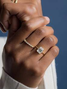 1pc 18K Gold Plated Luxury Square Main Stone Ring, Triangle Side Stone Ring, Luxury Minimalist Ring, Exquisite Holiday Party Gift For Women - Yellow Gold - View 2