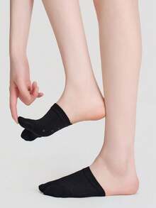 1 Pair Women Tabi Split Toe Half Socks, Solid Color Anti-Slip Dots Breathable Cotton Foot Cover Socks, Non Slip Short Socks For Yoga Daily Wear - Multicolor - View 11