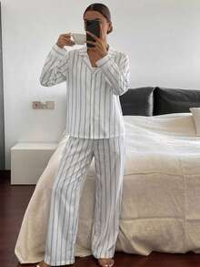 DAZY 2件組女款寬鬆舒適透氣條紋長袖上衣與長褲居家休閒套裝，冬季睡衣 - 白色 - 查看 3
