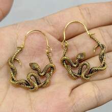 DIYCCPC Vintage Snake Design Hoop Earrings, Gold Twisted Snake Earrings, Gothic Bohemian Jewelry, Suitable For Daily Wear And Parties - Gold - View 9