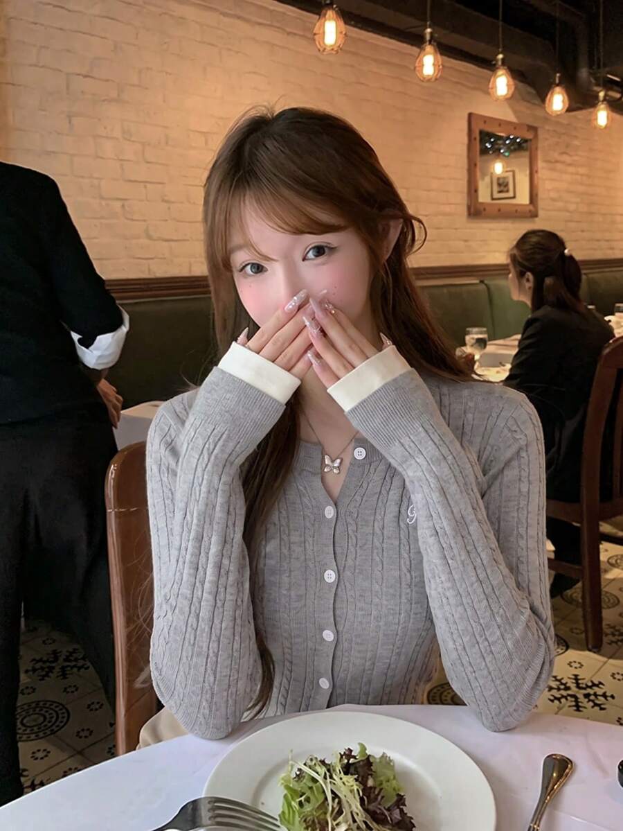 Women's Autumn/Winter Korean Style Casual Grey Colorblock Embroidered Cable Knit Long Sleeve Single-Breasted Cardigan - Grey - View 1