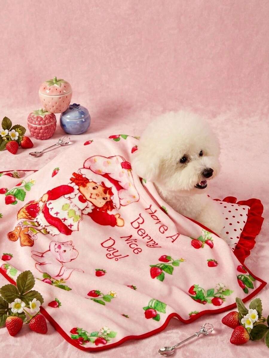 Strawberry Shortcake X PETSIN 1pc Strawberry Picking Little Girl Cute ...