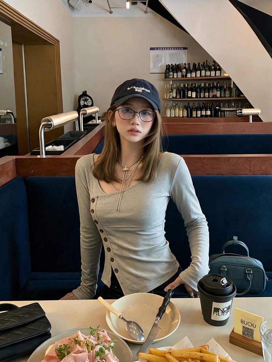 Women's Gray Knit Long Sleeve Crew Neck Top Asymmetric Button Design Slimming Fitted T-Shirt Base Layer Autumn - Light Grey - View 1