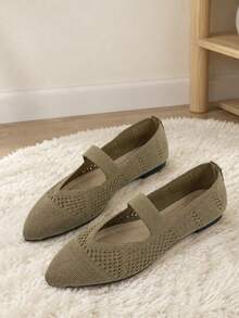 Women's Pointed Toe Mary Jane Flats With Elastic Strap - Green - View 5