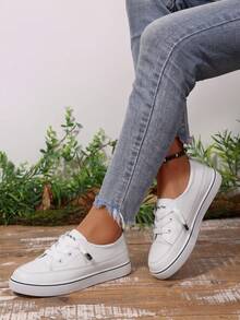 Women's Casual Flat Slip-On White Sneakers, Daily Commute Sports Shoes - White - View 4