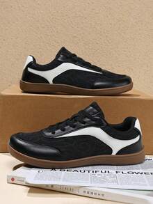 Men's Retro Casual Skateboard Shoes, Wide Toe, Lace-Up Design, Microfiber Leather And Mesh Upper, Anti-Slip Rubber Sole, Daily Walking And Sports Shoes - Black - View 4