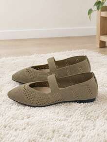 Women's Pointed Toe Mary Jane Flats With Elastic Strap - Green - View 1