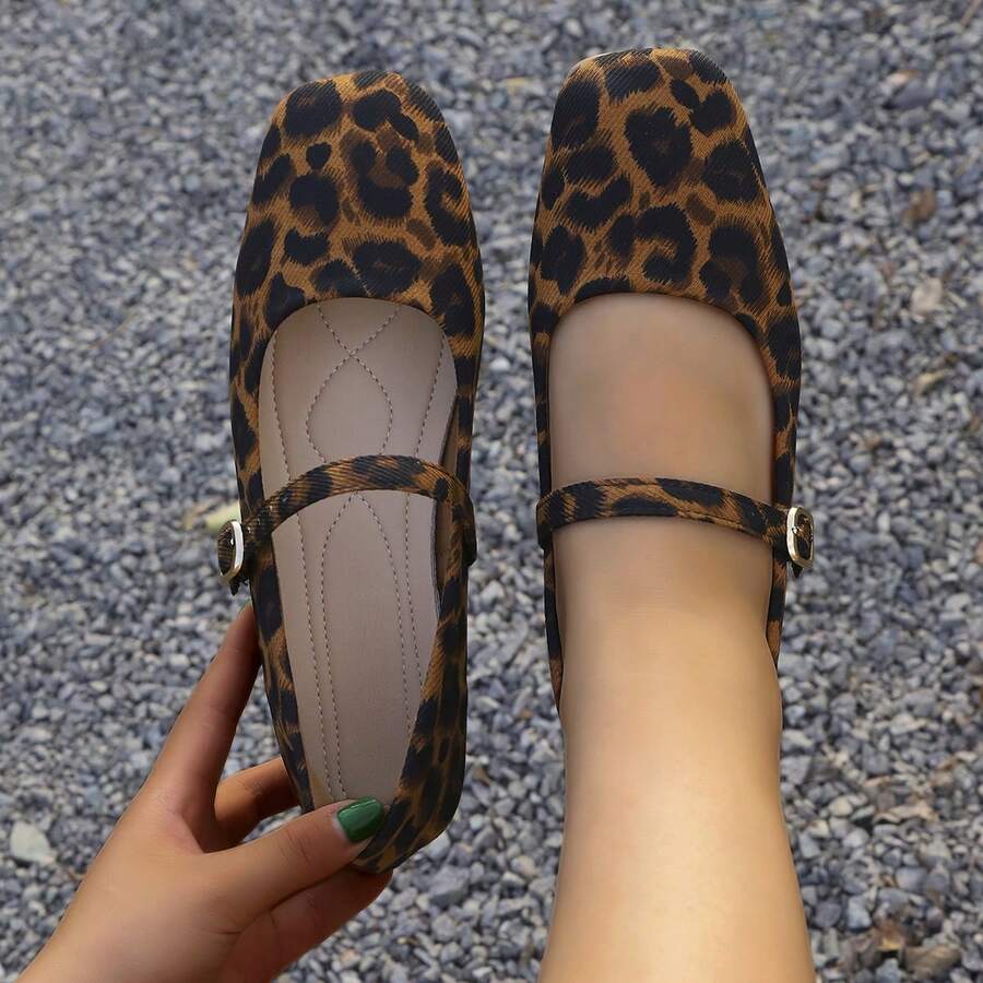 Women's Adjustable One-Strap Leopard Print Square Toe Shallow Cut Flat Mary Jane Shoes, Vintage Daily All-Season Brown Yellow Fabric Loafers - Brown - View 1