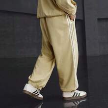 Adidas 男士寬鬆版型慢跑運動長褲，經典條紋針織設計，春秋休閒長褲 JI8655 - 沙棕 - 查看 6