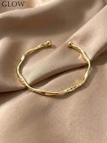 1pc Minimalist Chic Gold Tone Spiral Geometric Bangle Bracelet, Adjustable For Young Girl Daily & Festival Wear - Gold - View 1
