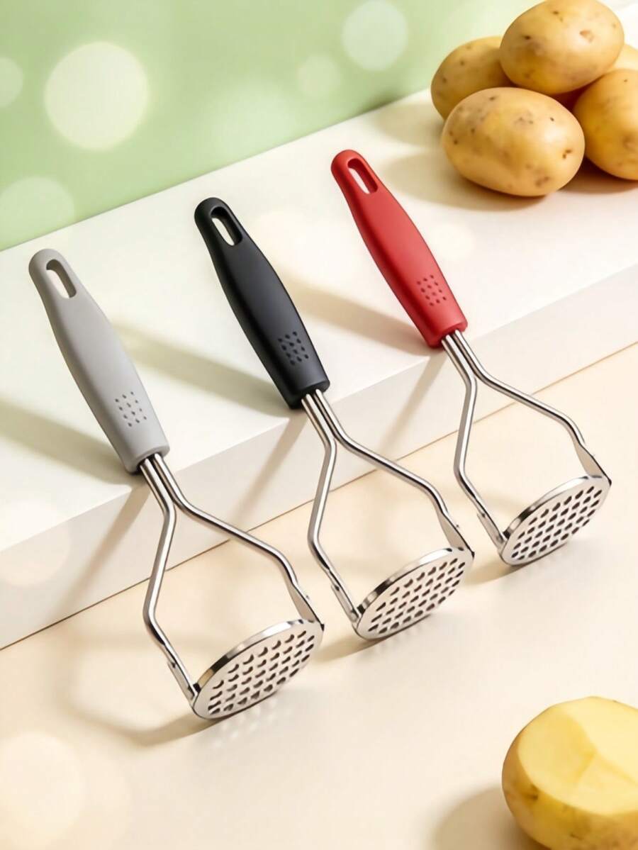 Stainless Steel Potato Masher | Kitchen Tool With Non-Slip Handle For Mashing Potatoes, Vegetables, Fruits And Baby Food, Durable (Black, 1pc)